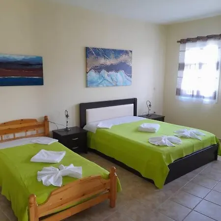 Summerandros Skalario Apartment
