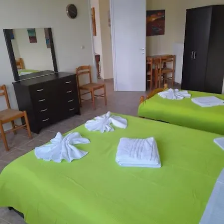 Apartment Summerandros Skalario Strapouries